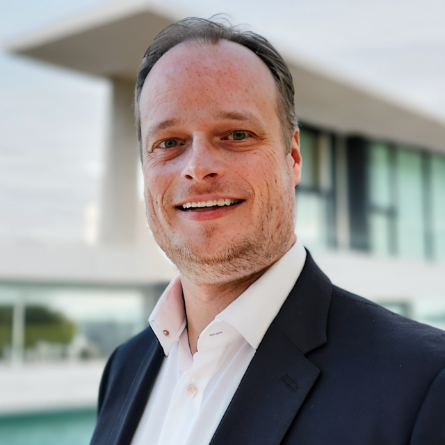 Harro Wiersma — Pragmatic DG & MDM Expert